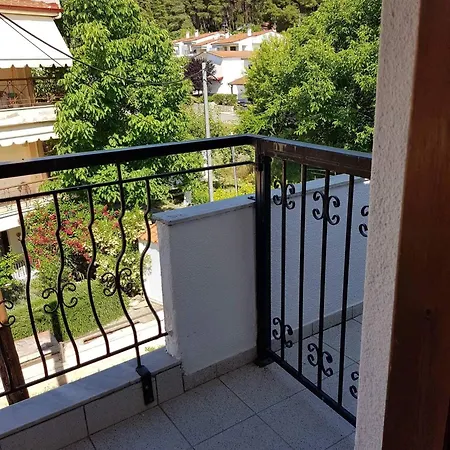Apartman Airy And Cosy Summer Flat Szíviri